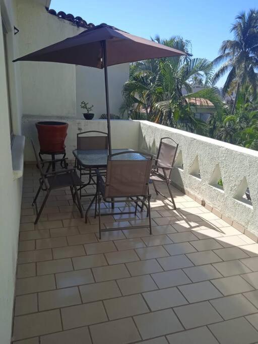 Hermoso Apartamento En Manzanillo Con Alberca Y Cancha De Tenis, Ideal Para Relajarse Y Disfrutar De Una Escapada Tranquila En El Paraiso Tropical Εξωτερικό φωτογραφία