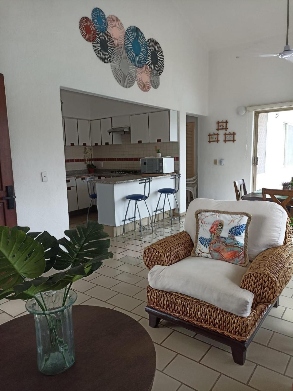 Hermoso Apartamento En Manzanillo Con Alberca Y Cancha De Tenis, Ideal Para Relajarse Y Disfrutar De Una Escapada Tranquila En El Paraiso Tropical Εξωτερικό φωτογραφία