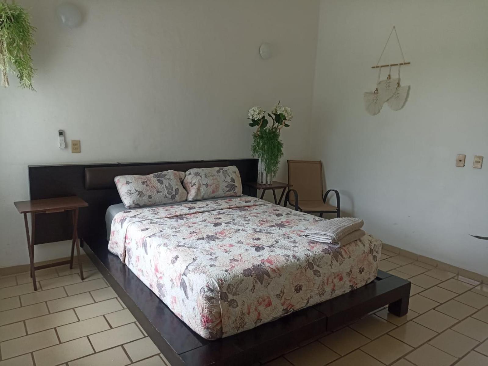 Hermoso Apartamento En Manzanillo Con Alberca Y Cancha De Tenis, Ideal Para Relajarse Y Disfrutar De Una Escapada Tranquila En El Paraiso Tropical Εξωτερικό φωτογραφία
